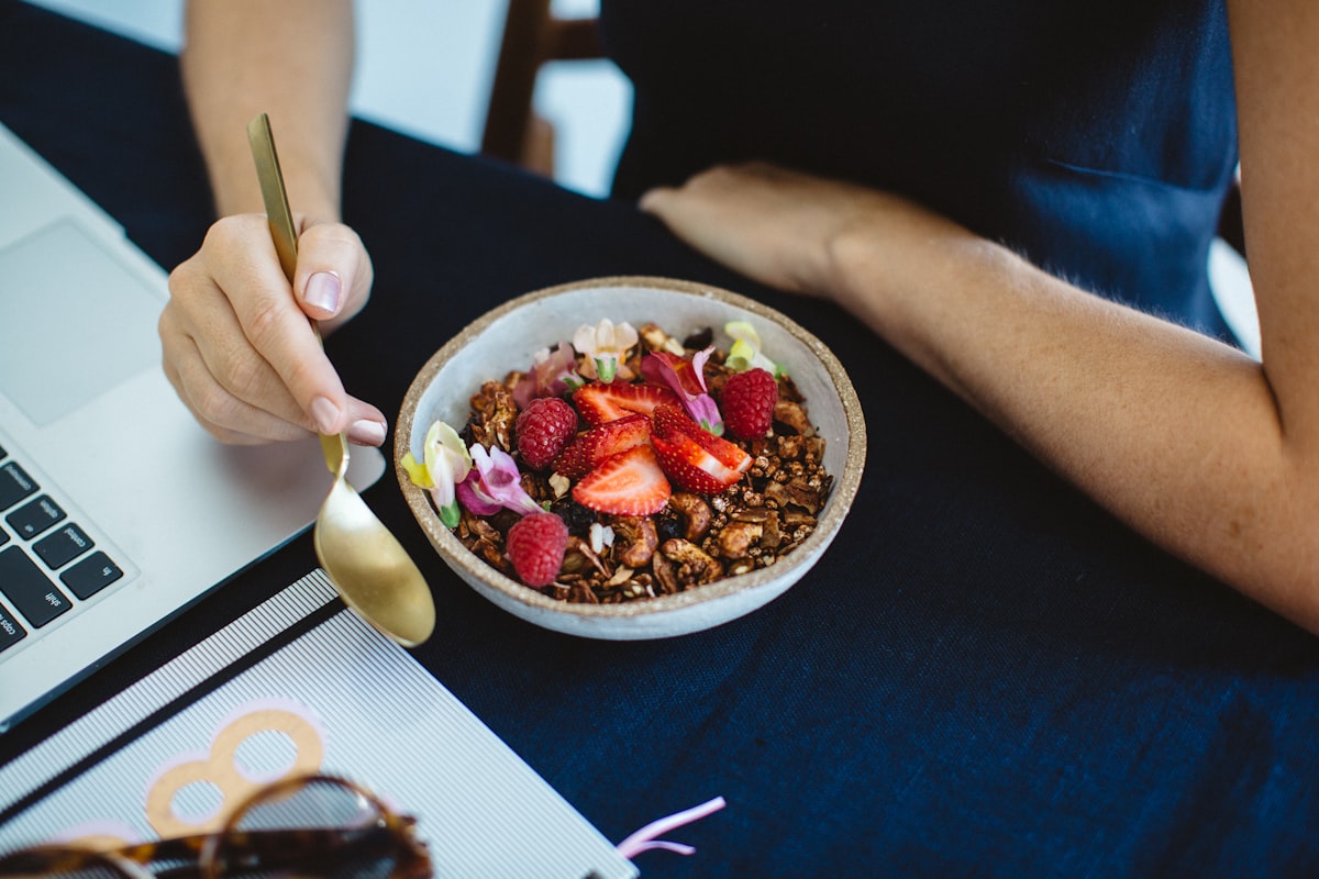 Professional nutrition consultation and planning session